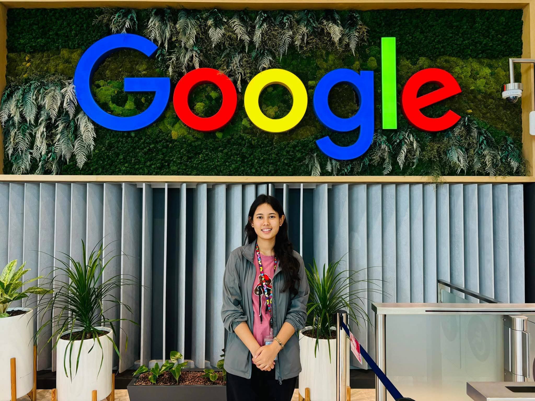 कञ्चनपुरको शान: बेलौरीकी आईशा चौधरी विश्वप्रसिद्ध गुगल कम्पनीमा सफ्टवेयर इन्जिनियर नियुक्त