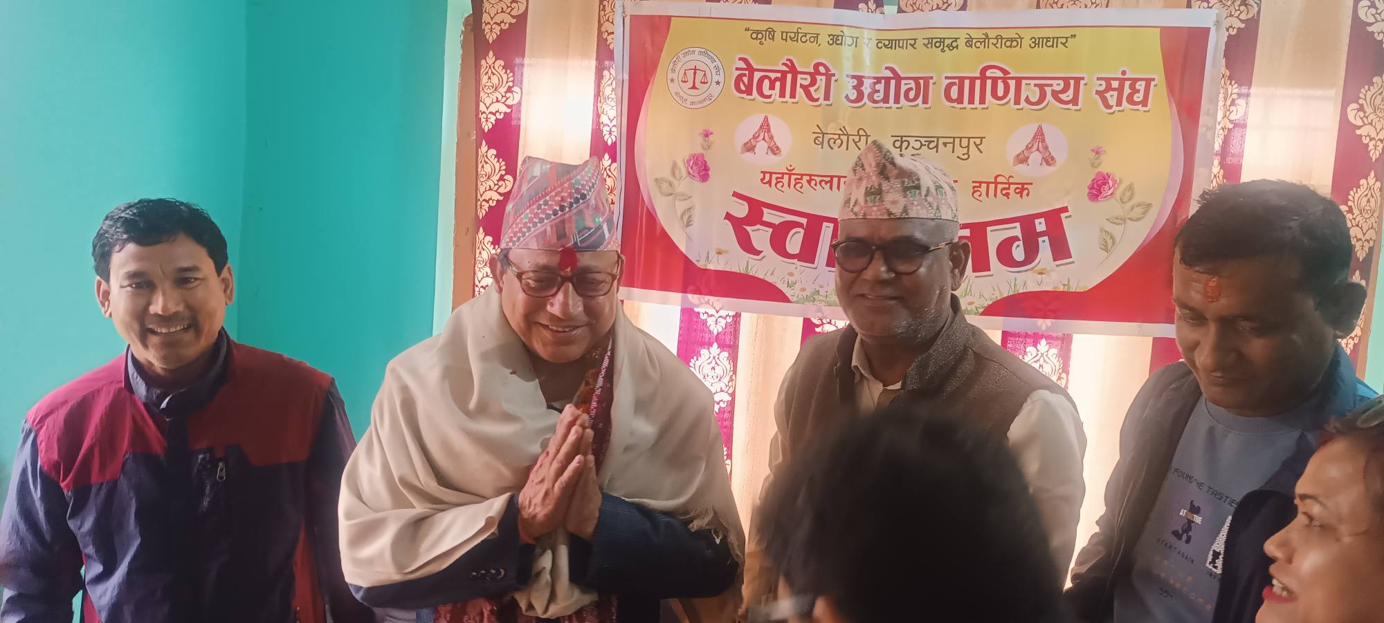 बेलौरीमा नवनिर्वाचित सांसद धामीलाई उद्योग वाणिज्य संघ द्धारा स्वागत तथा बधाई ज्ञापन