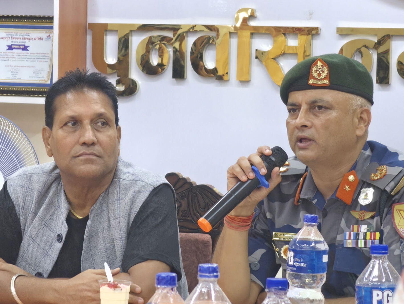 जनताको सुरक्षा र सीमा व्यवस्थापनमा सशस्त्र प्रहरी निरन्तर खटिएको छ, चुनौती समाधान गर्न समुदायसँगको सहकार्य आवश्यक : डिआइजी सुवेदी