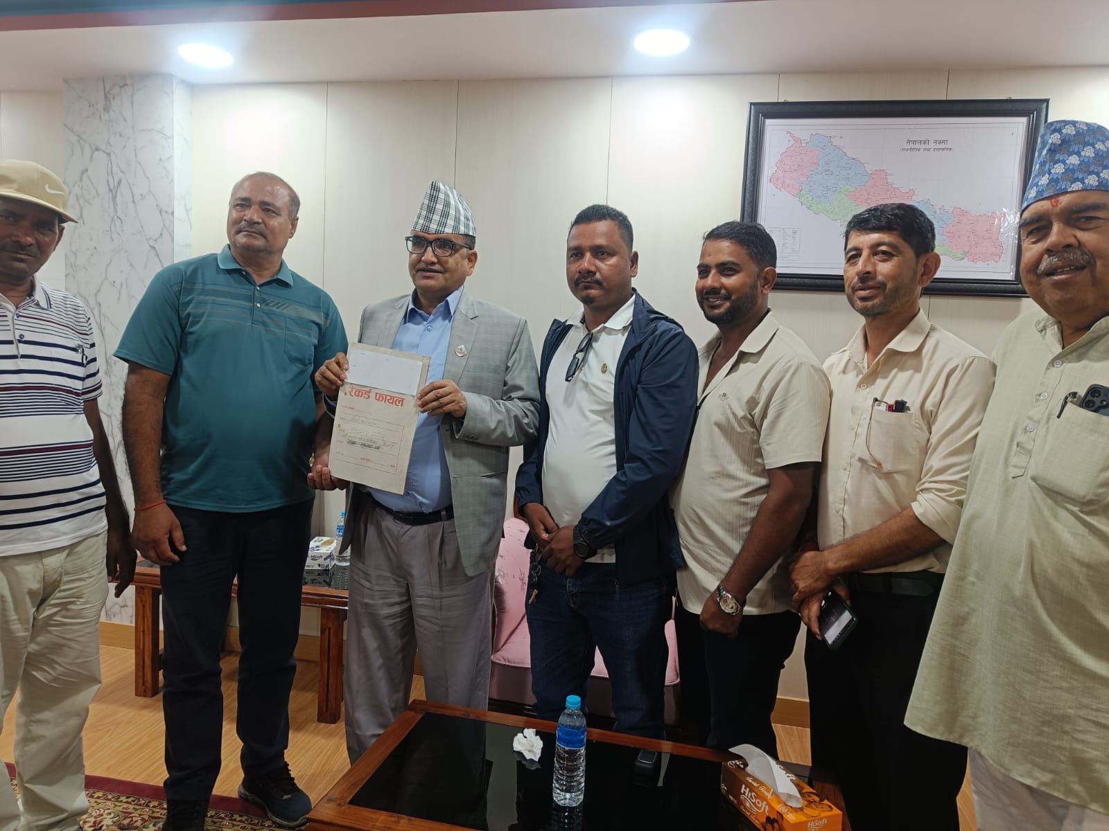 कञ्चनपुरको विकासका लागि रास्वपाद्वारा मुख्यमन्त्रीसमक्ष १४ पृष्ठे मागपत्र प्रस्तुत, पूर्वाधार र समृद्धिका मुद्दामा विस्तृत छलफल